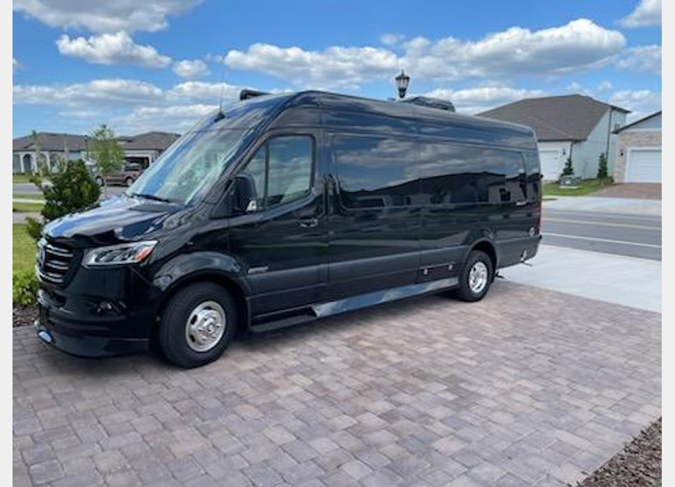 Class B Camping Van rentals in SOMERVILLE