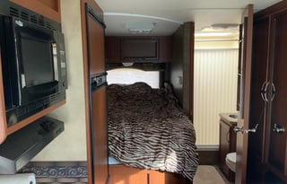 Chuck and Tammy’s 2013 Four Winds 22E