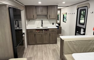 Cozy Nomad: Book Your Escape