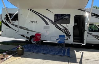 Snoopy  .. 31ft Bunkhouse  RV Ready when you’re