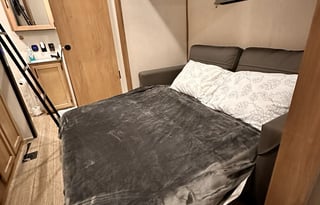 Tri-State Luxury: 5th Wheel Family Paradise