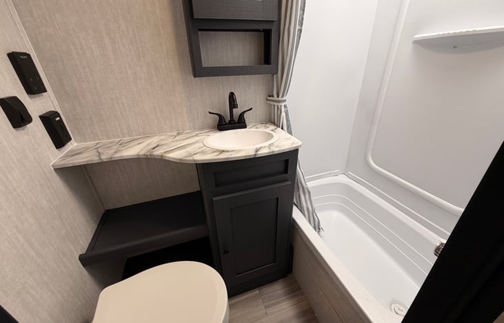 Large vanity and counter space.