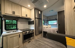Forest River Sunseeker – Family Fun Easy to Drive