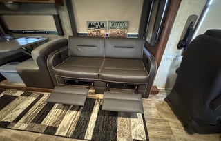 2016 Forest River RV Georgetown 364TS