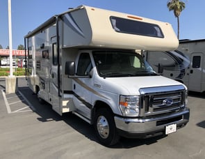 Coachmen RV Leprechaun 230CB Ford 350- C01879