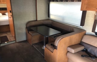 2018 Winnebago Minnie Winnie