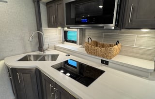 “Sunset Chaser ~Start Chasing Your Sunsets Today!