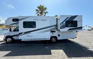 2021 Coachmen RV Freelander 26DS Ford 450