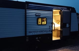 2025 20' Bunkhouse with Front RV Queen Bed, Cute!