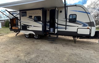 CrossRoads RV Sunset Trail Reserve SF26RB