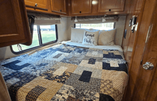 2018 Coachmen Leprechaun YVNC2146