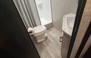 R&R camperrental family & pet adventure