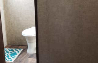 2017 2 Bed/2 Full Ba 43' 5th Wheel + Pool and Hot Tub Option + 2 Bed / 2 Ba House Option