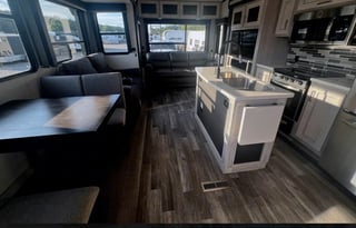 Keystone RV Montana High Country 5th Wheel