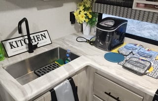 2022 Connect KZ  C281BHSE