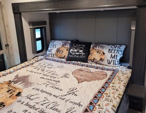 Keystone RV Avalanche 383FL