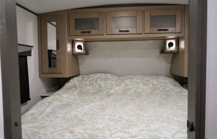 Master bedroom RV King Bed