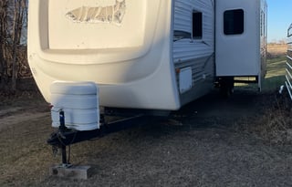 Fully Furnished 32' Cherokee , Pet Friendly