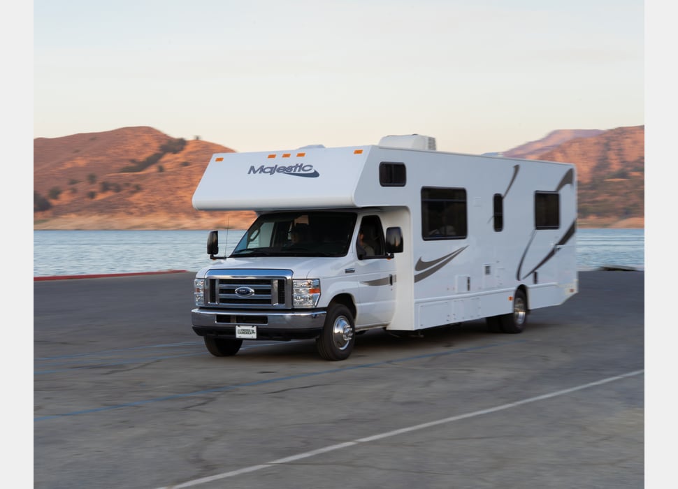 Class C Motor Home rentals in Corona
