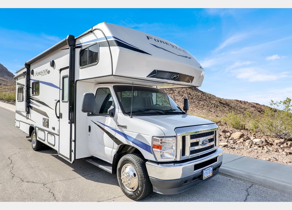 Class C Motor Home rentals in Las Vegas