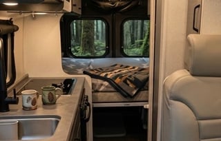 2023 Thor Motor Coach Dazzle 2AB