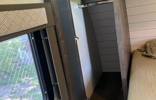 Big Family Friendly Trailer - Wildwood Bunkhouse