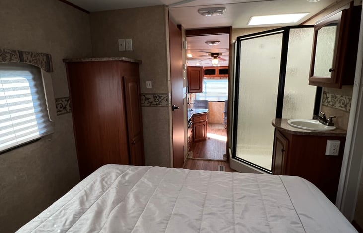 spacious main bedroom!