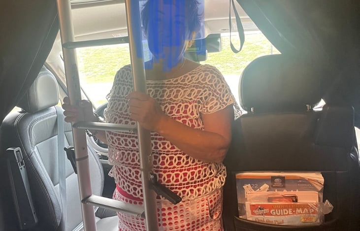 It contains easy ladder hookup for access to the almost queen-sized bed in the pop top.