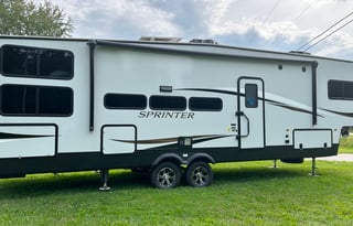 2022 Keystone RV Sprinter 31TB