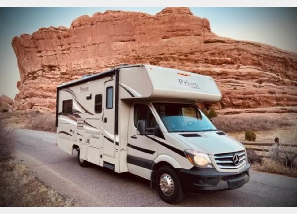Class C Motor Home rentals in Oxnard