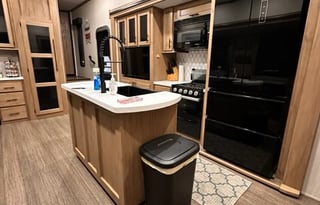 Tri-State Luxury: 5th Wheel Family Paradise