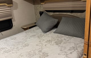 Fleetwood Storm Class A RV