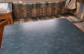 2000  Aerolite Kodiak  Everything you need to camp