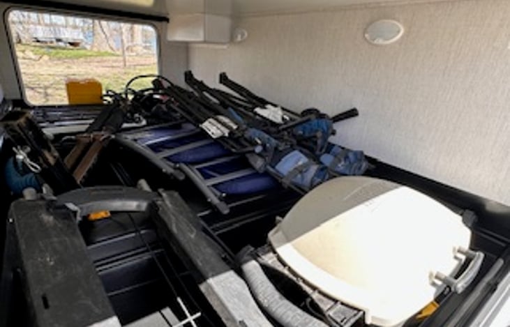 The largest compartment which carries a lot of cargo.