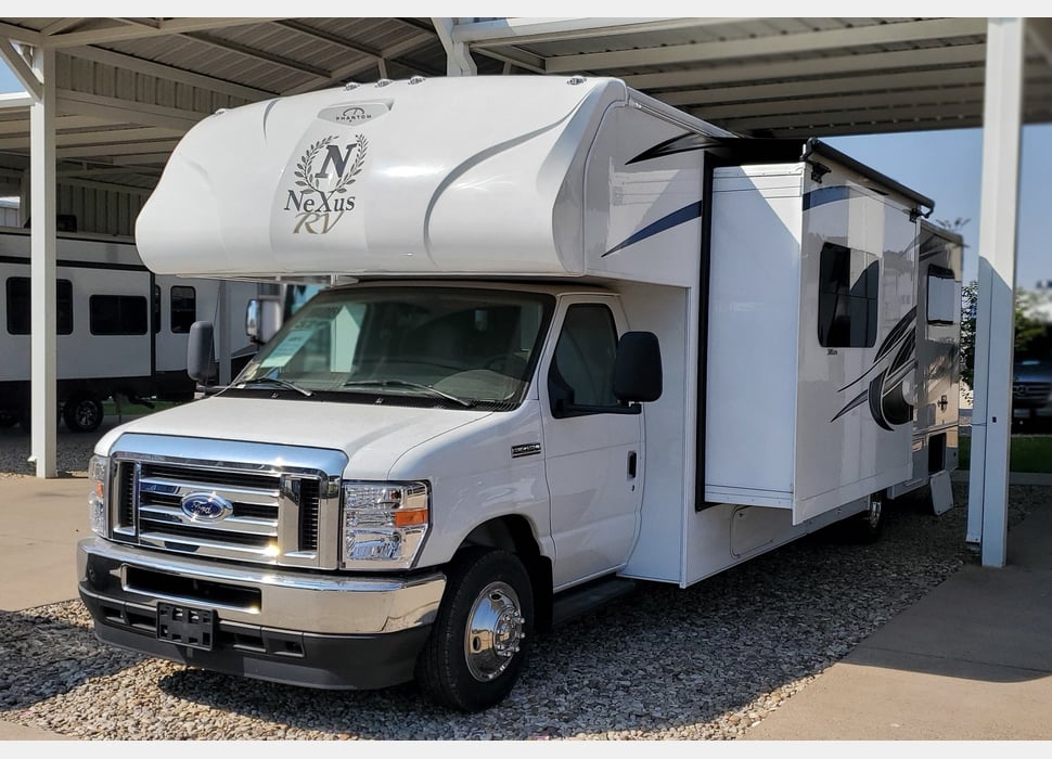 Class C Motor Home rentals in Stratford