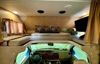 Adventure Ready RV | Sleeps 10 | Backup+Side Cams|