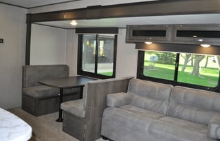 27ft Jay Flight 267 BHS Travel Trailer