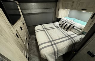 2022 - 8 Passenger Class C - Family Trip Ready