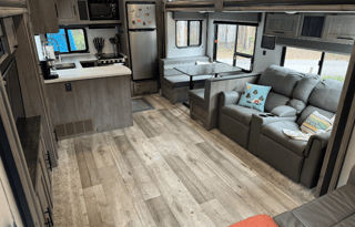 "Lincoln" 2021 Keystone Springdale BHSD1143