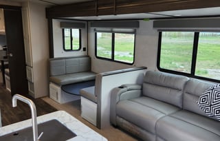 2021 Bullet travel trailer 287QBSBH