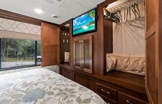"Sunny"-Super fun and roomy Sunseeker RV