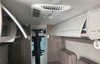 2022 Thor Motor Coach Tellaro 20L