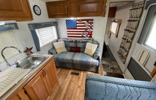 Pet and kid friendly Camper Rental!