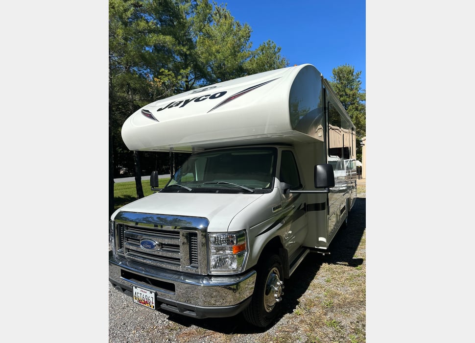 Class C Motor Home rentals in Columbia