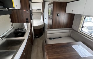 2022 Mercedes Winnebago Navion 24J