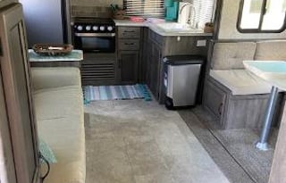 2019 Coachmen RV Apex - Casual Comfort