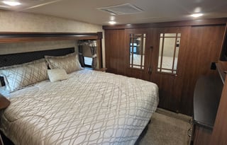 2016 Sierra 365SAQB Fifth Wheel - Off Grid Ready
