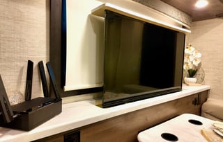 Two Tall Travel Luxury 2022 Entegra Vision 27A