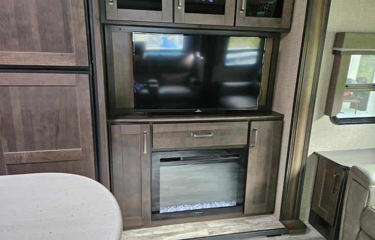 Entertainment...fireplace, bluetooth connection for sound.  External projection of music too!