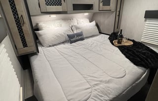 2022 Heartland Mallard "SLEEPS UP TO 10 GUESTS"